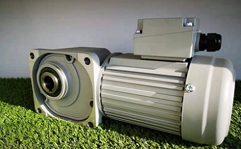 小型直角减速机-100W-3700W小型直角减速机