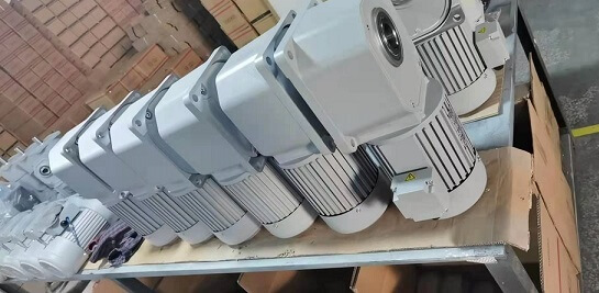 中空轴直角减速电机SGF35-HL-750-30-S-G3厂家批发