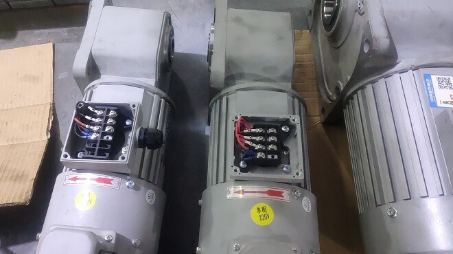 变频直角减速机BPSGF30-HL-400W-270S 士元电机按需生产
